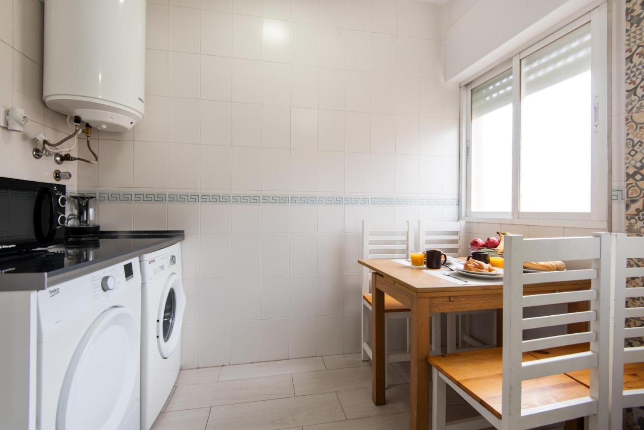 The 2Nd Corner: Central Apartment Ideal For Groups Malaga Exterior photo