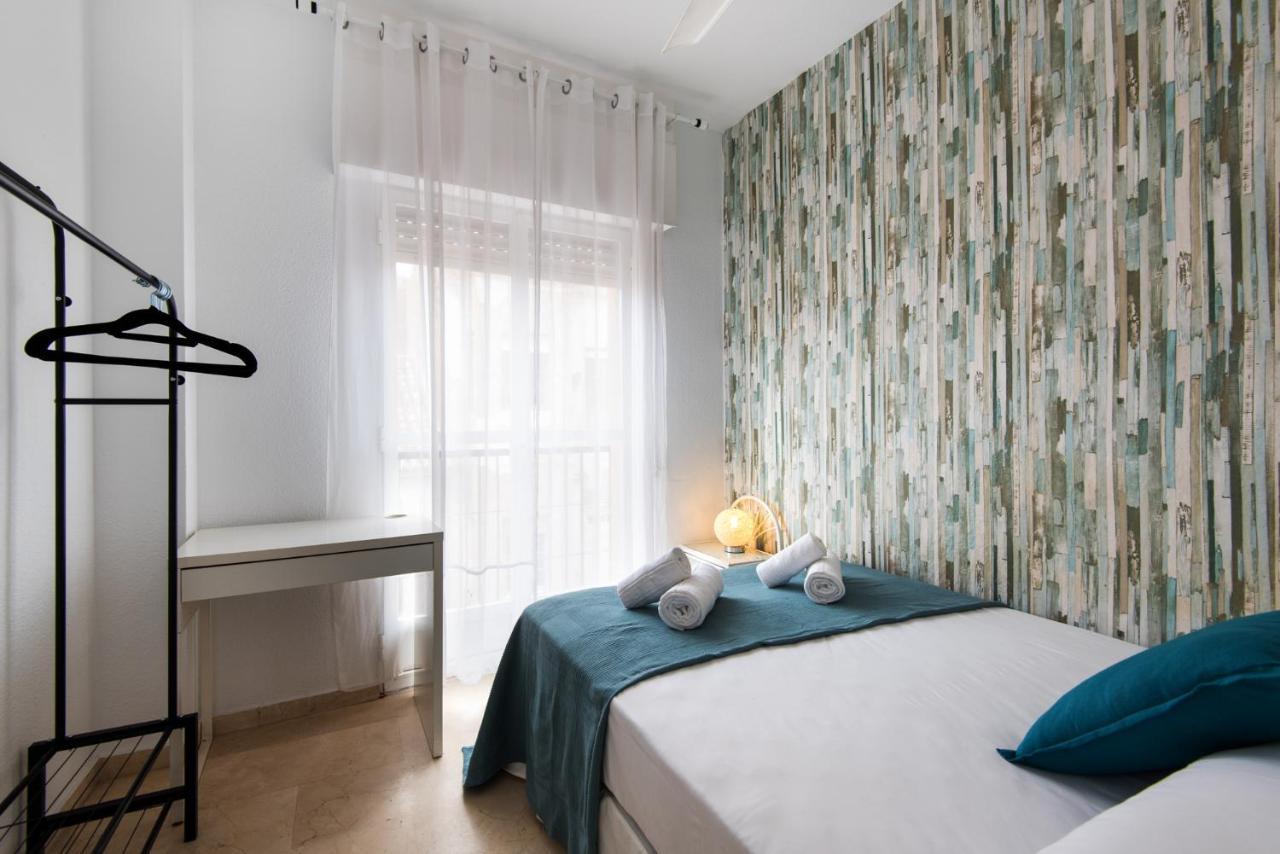 The 2Nd Corner: Central Apartment Ideal For Groups Malaga Exterior photo